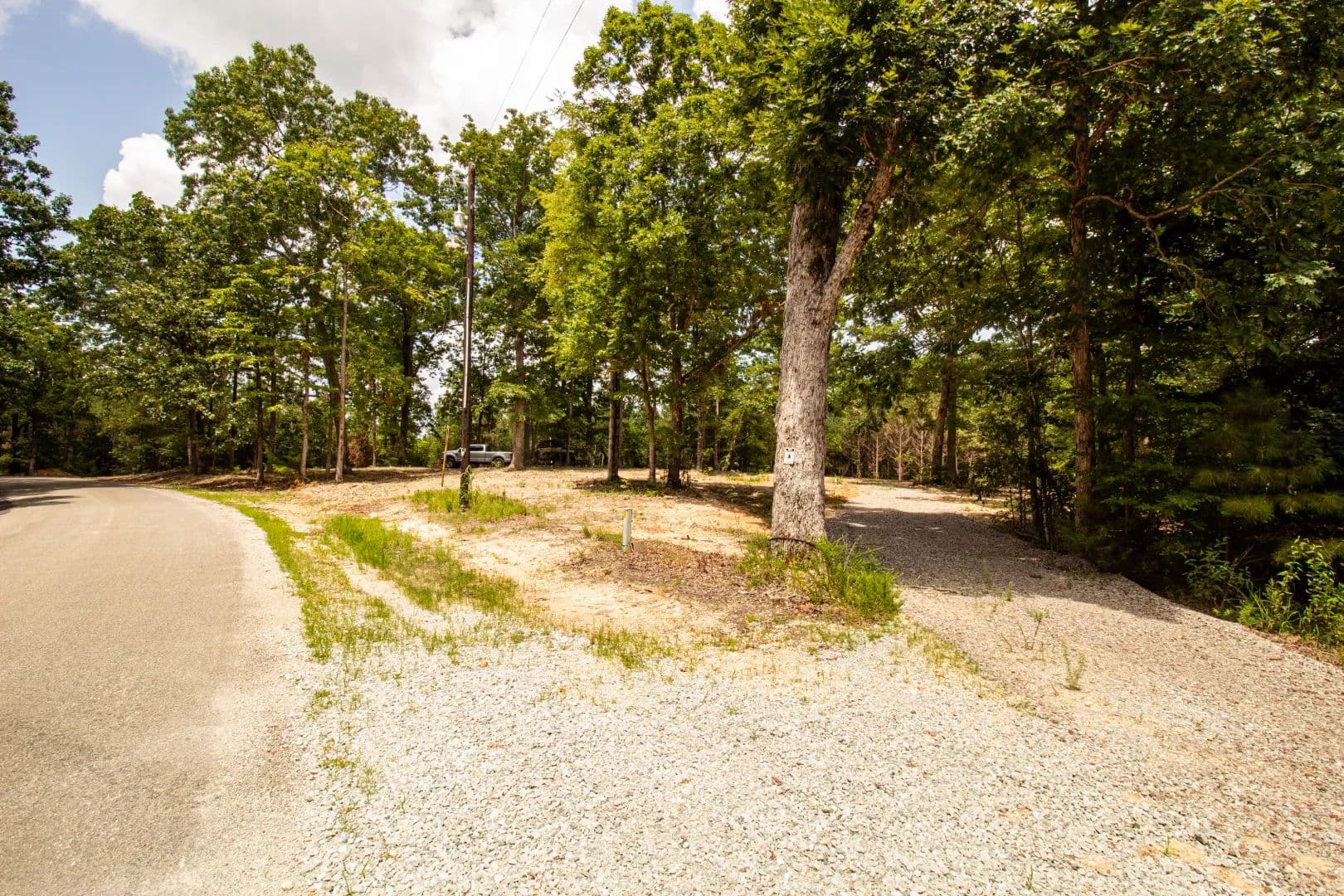 372.5 Acres in Madison County, TN  - Pinson, Tennessee, 38366