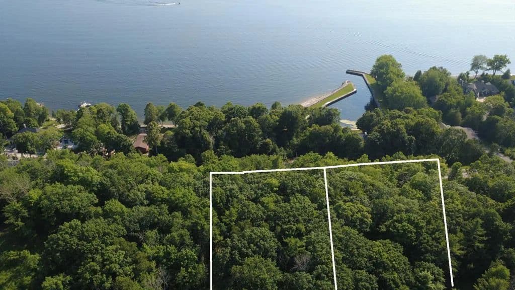 Vacant Land (0-10 Acres) in Sturgeon Bay - Sturgeon Bay, Wisconsin, 54235