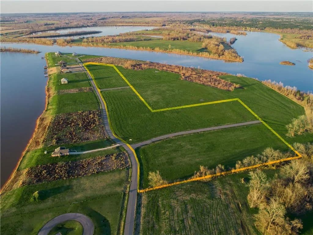 Lots & Land-Other in Natchitoches - Natchitoches, Louisiana, 71457