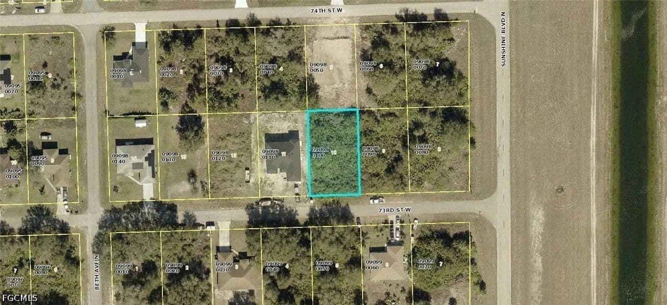 Lots & Land-Other in Lehigh Acres - Lehigh Acres, Florida, 33971