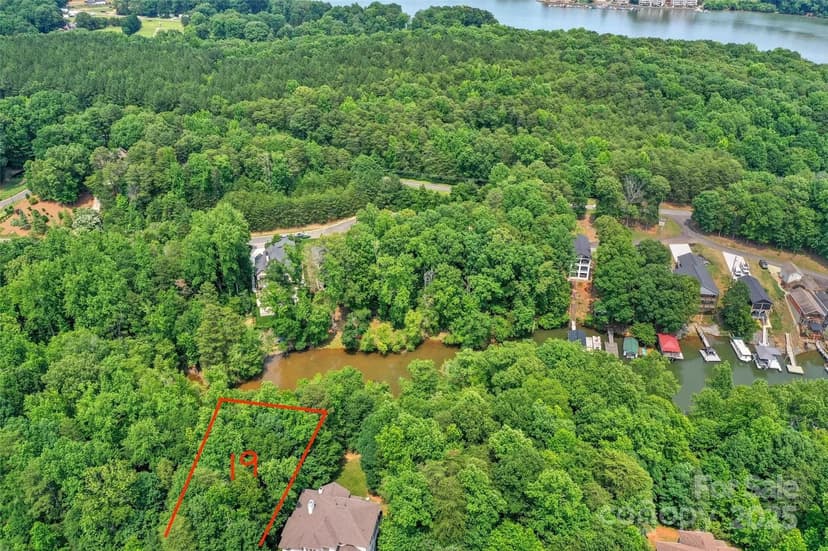 Property from 2021 Beauhaven Lane #19 - KW