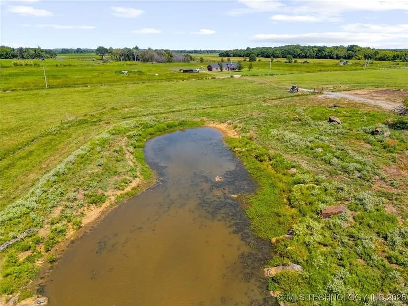 Property from 2 Lone Oak Road - KW