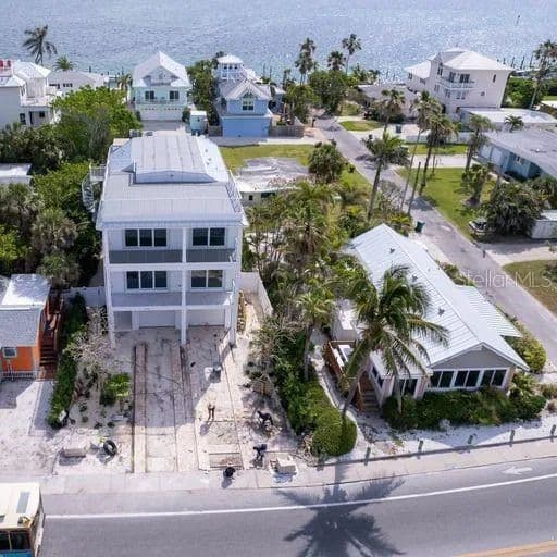 Property from 106 S 11TH - KW