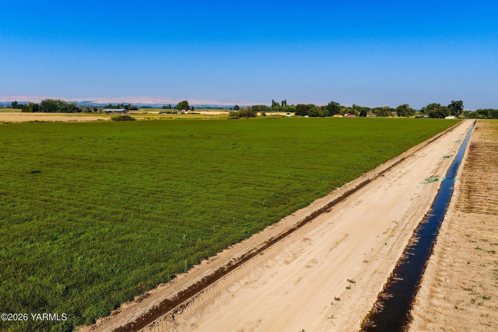 73.77 Acres of Land for Sale in Toppenish, WA - Toppenish, Washington, 98948