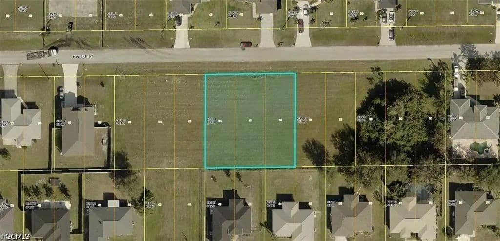 Vacant Land in Cape Coral - Cape Coral, Florida, 33993
