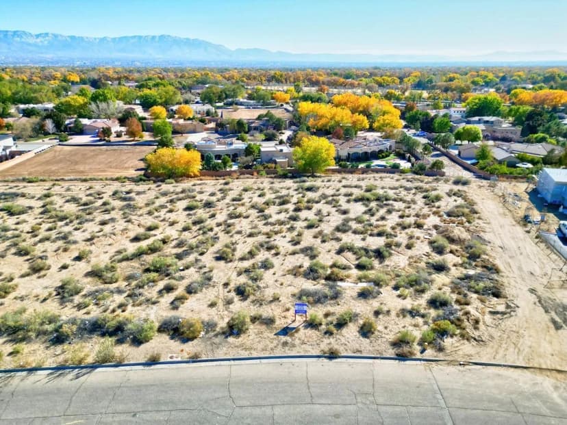 Land -Industrial in Albuquerque
