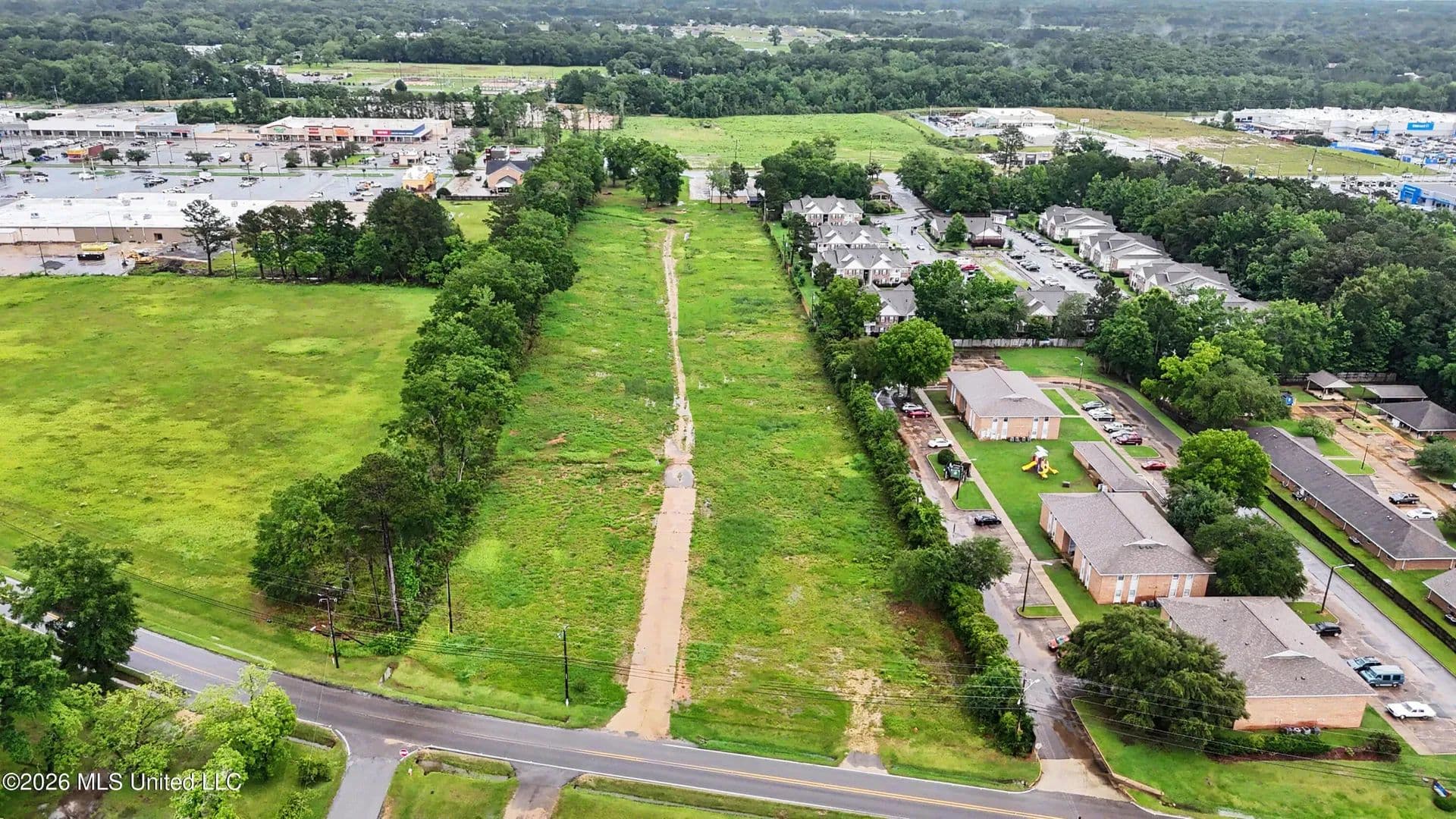Lots & Land-Other in Lucedale - Lucedale, Mississippi, 39452