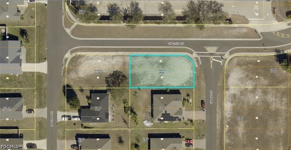 Vacant Land in Cape Coral - Cape Coral, Florida, 33914