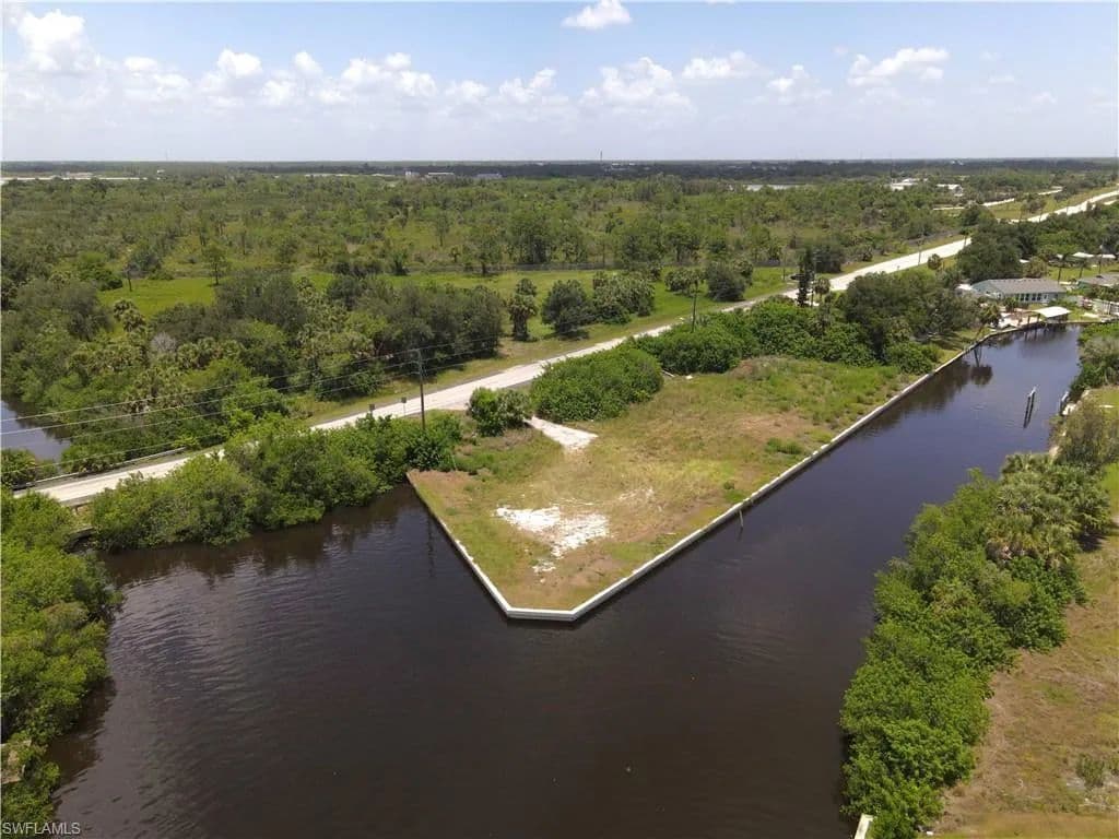 Vacant Land in Port Charlotte - Port Charlotte, Florida, 33980
