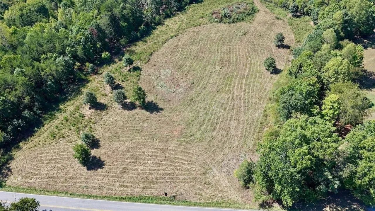 18 Acres in Moneta, VA. 5 Minutes From Hales Ford Bridge with Development Potential! - Moneta, Virginia, 24121