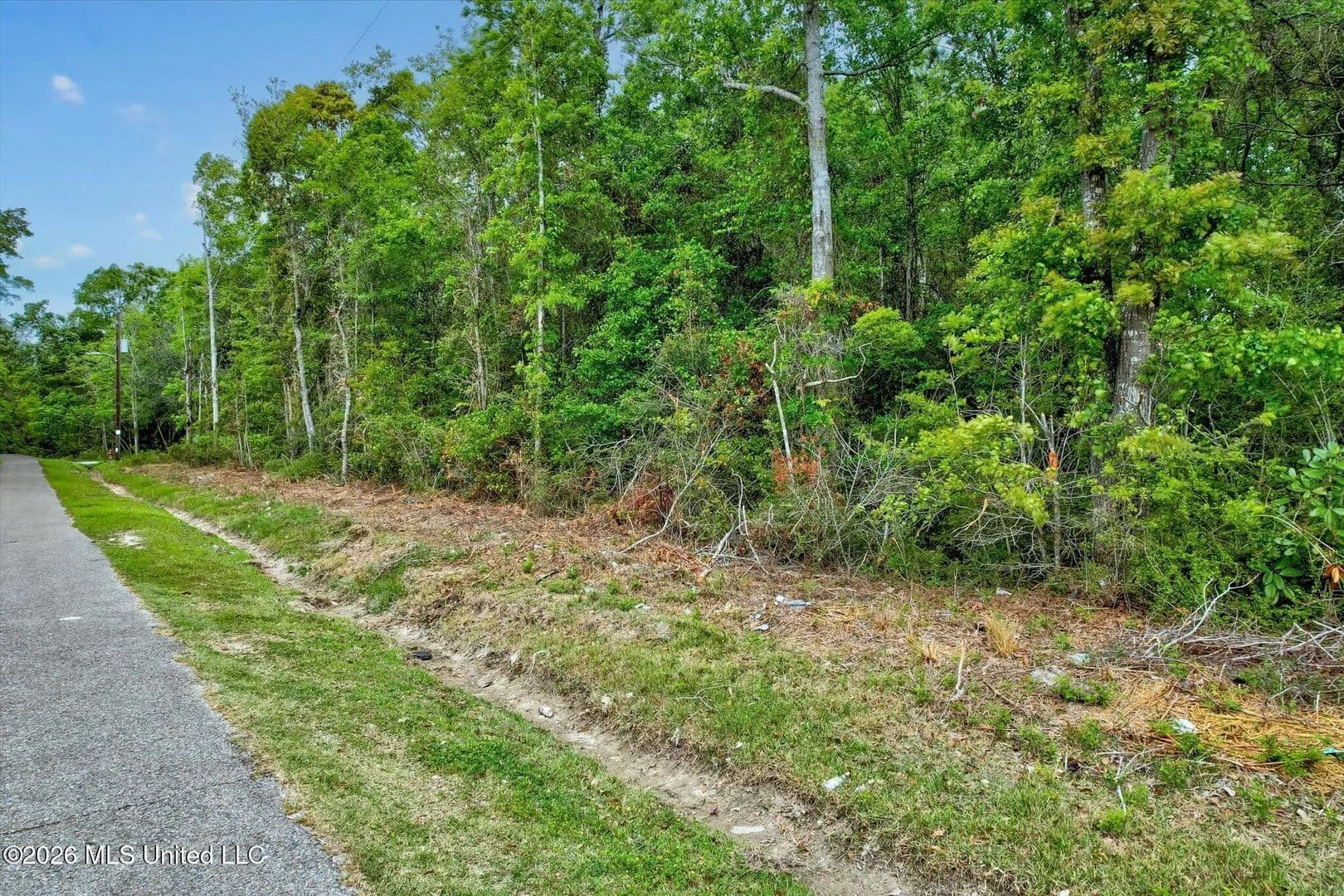 Lots & Land-Other in Waveland - Waveland, Mississippi, 39576
