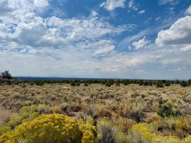 Land -Single Family Acreage in Powell Butte