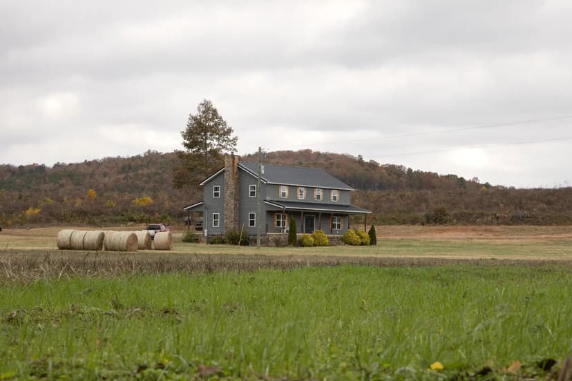 A Home on 35 Acres in Cherokee County, AL 