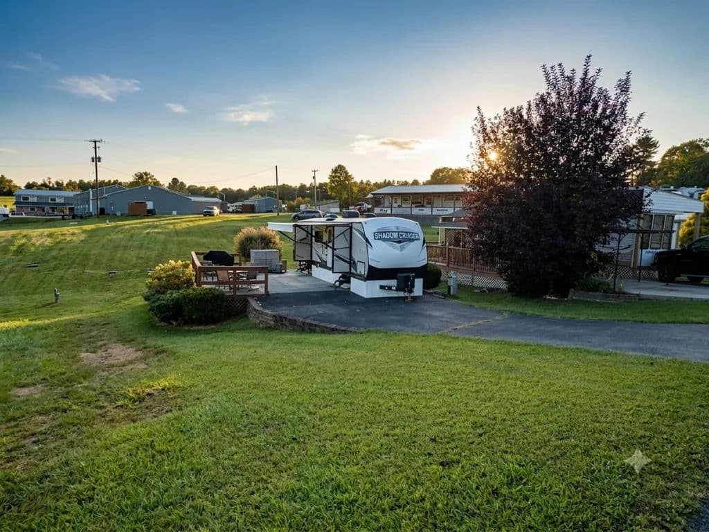 Vacant Land in Hillsville - Hillsville, Virginia, 24343