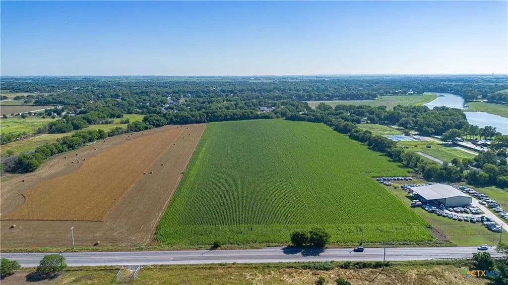 Lots & Land-Other in Mcqueeney - Mcqueeney, Texas, 78123