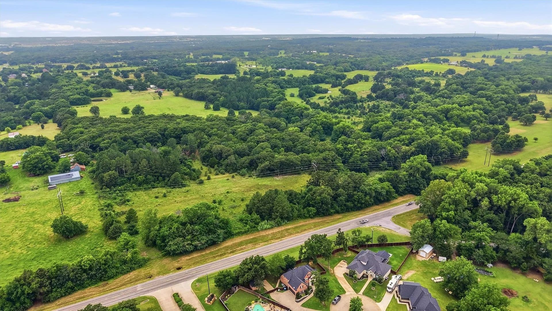 11.04 Acres of Land for Sale in Denison, TX - Denison, Texas, 75020