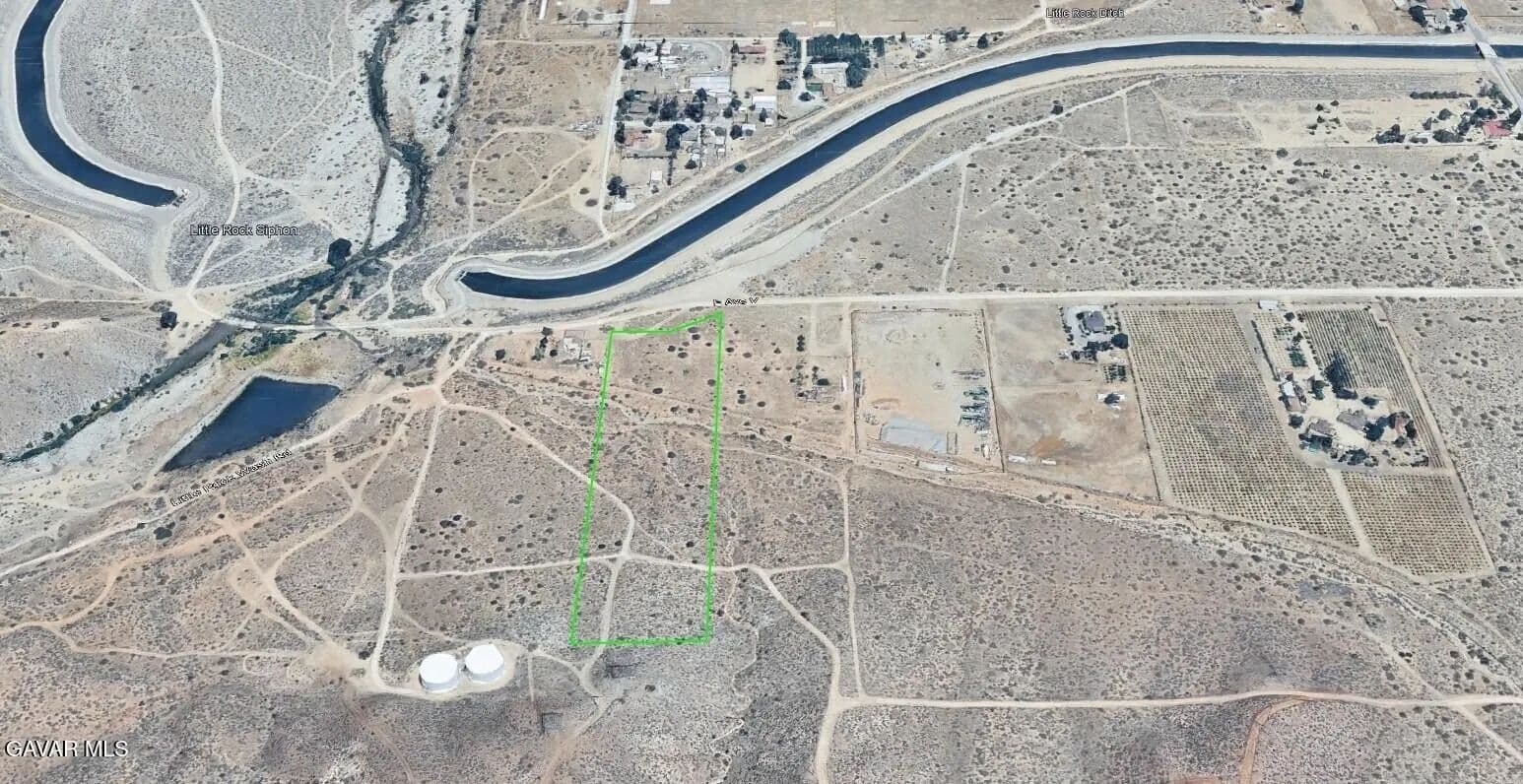 Lots & Land-Other in Littlerock - Littlerock, California, 93543