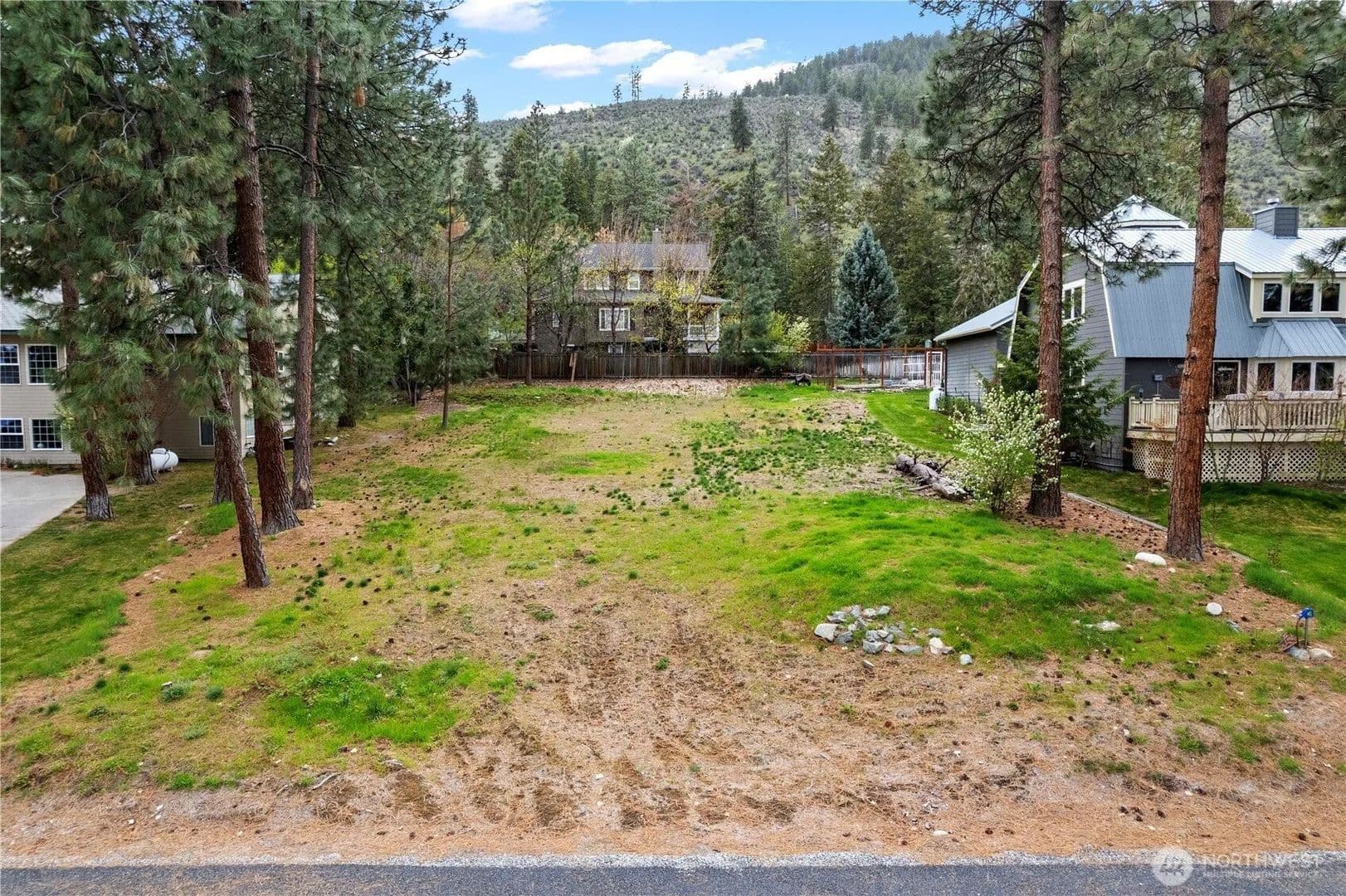 Lots & Land-Other in Chelan - Chelan, Washington, 98816