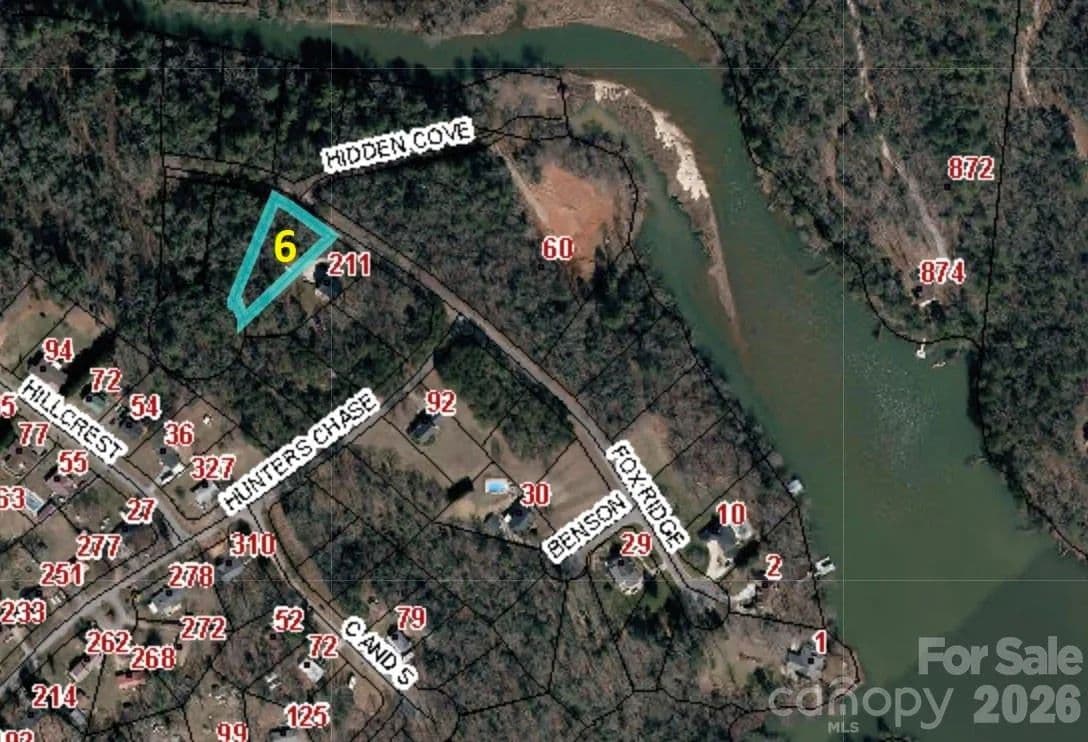Lots & Land-Other in Hickory - Hickory, North Carolina, 28601