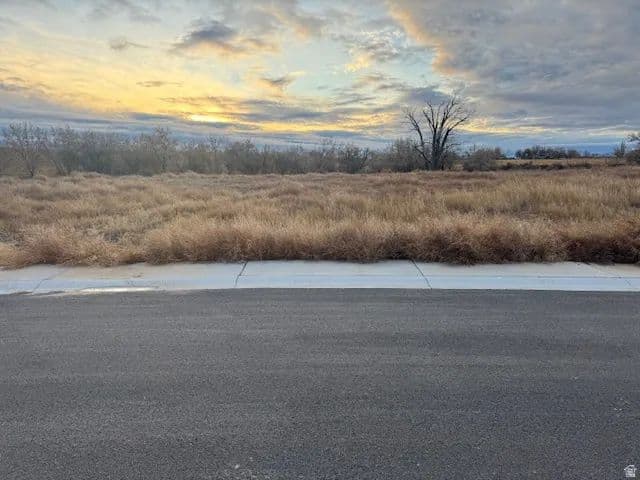 Land -Single Family Acreage in Vernal - Vernal, Utah, 84078
