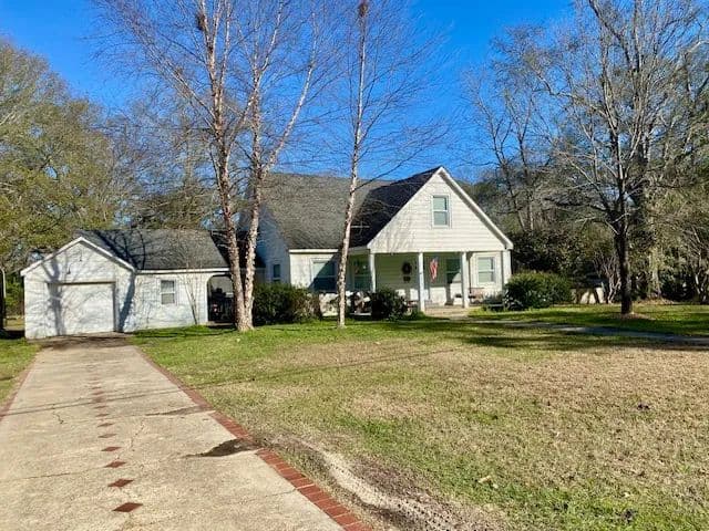 1018 Park St McComb Ms