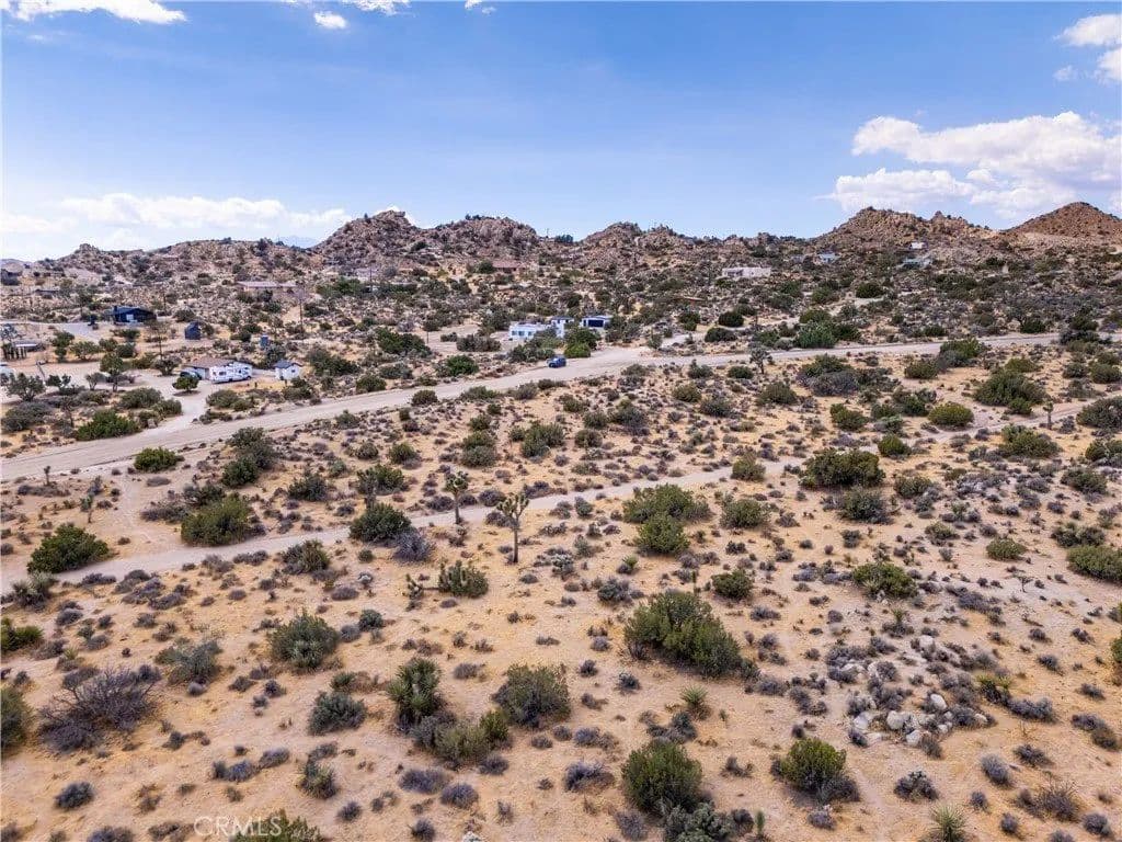 Lots & Land-Other in Yucca Valley - Yucca Valley, California, 92284