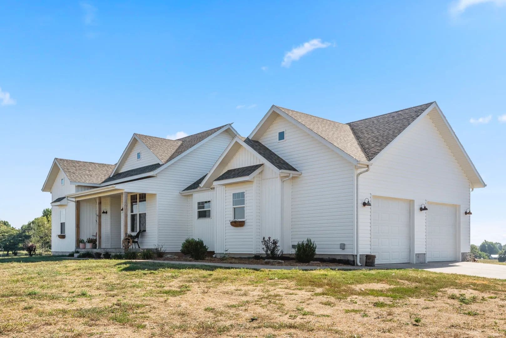 14.57 +/- Acre Hobby Farm And New Home With Panoramic Views Near Republic And Springfield, Missouri - Missouri, 65738