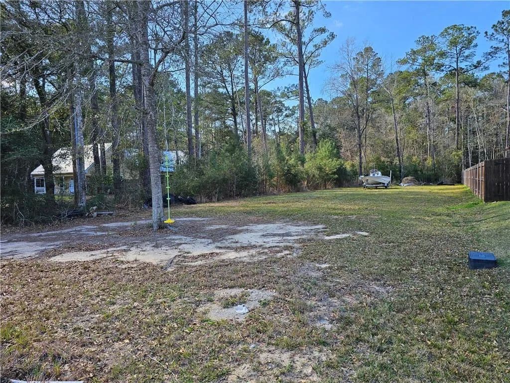 0.41 Acres of Land for Sale in Covington, LA - Covington, Louisiana, 70433