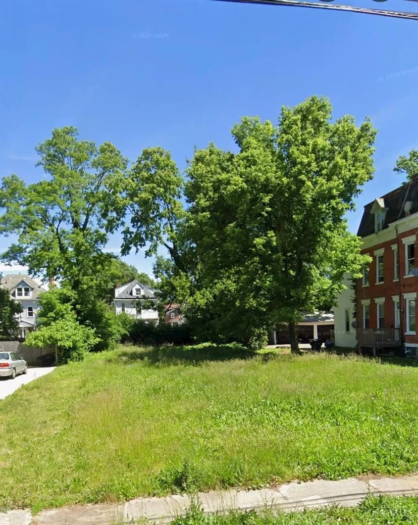 Property from 1724 Fairfax Avenue - KW