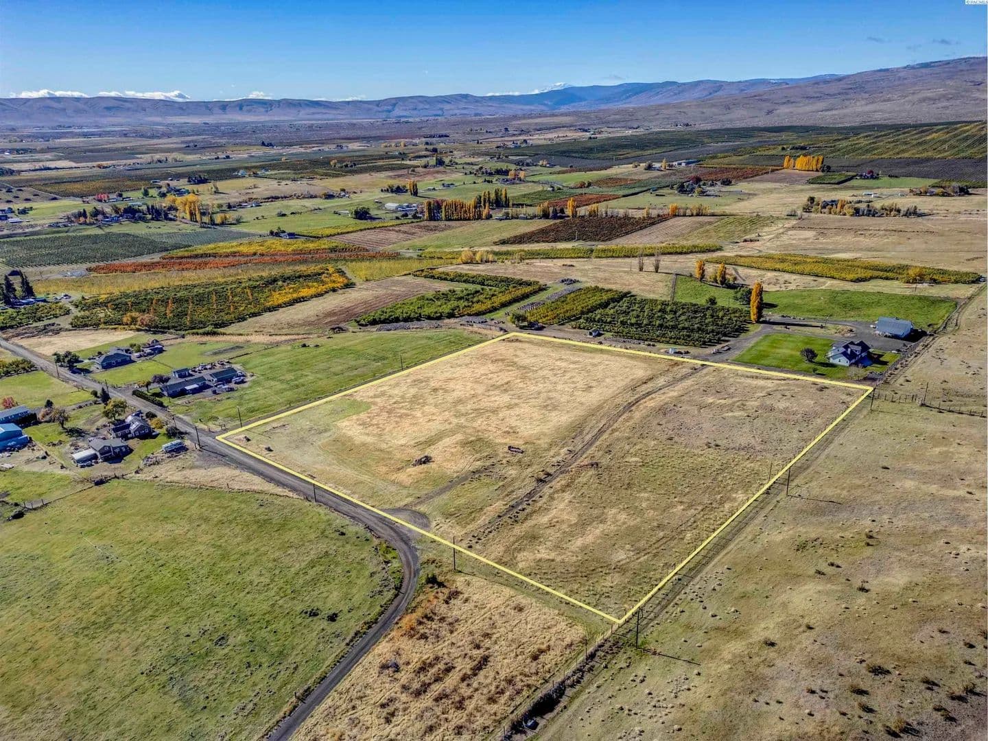 Lots & Land-Other in Yakima - Yakima, Washington, 98908
