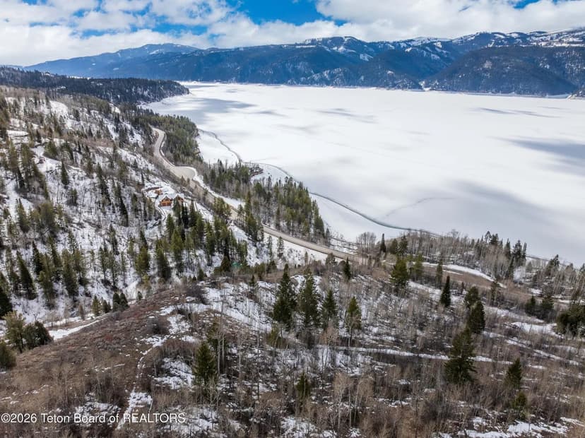 Property from LOT 1 WESTVIEW ESTATES - KW