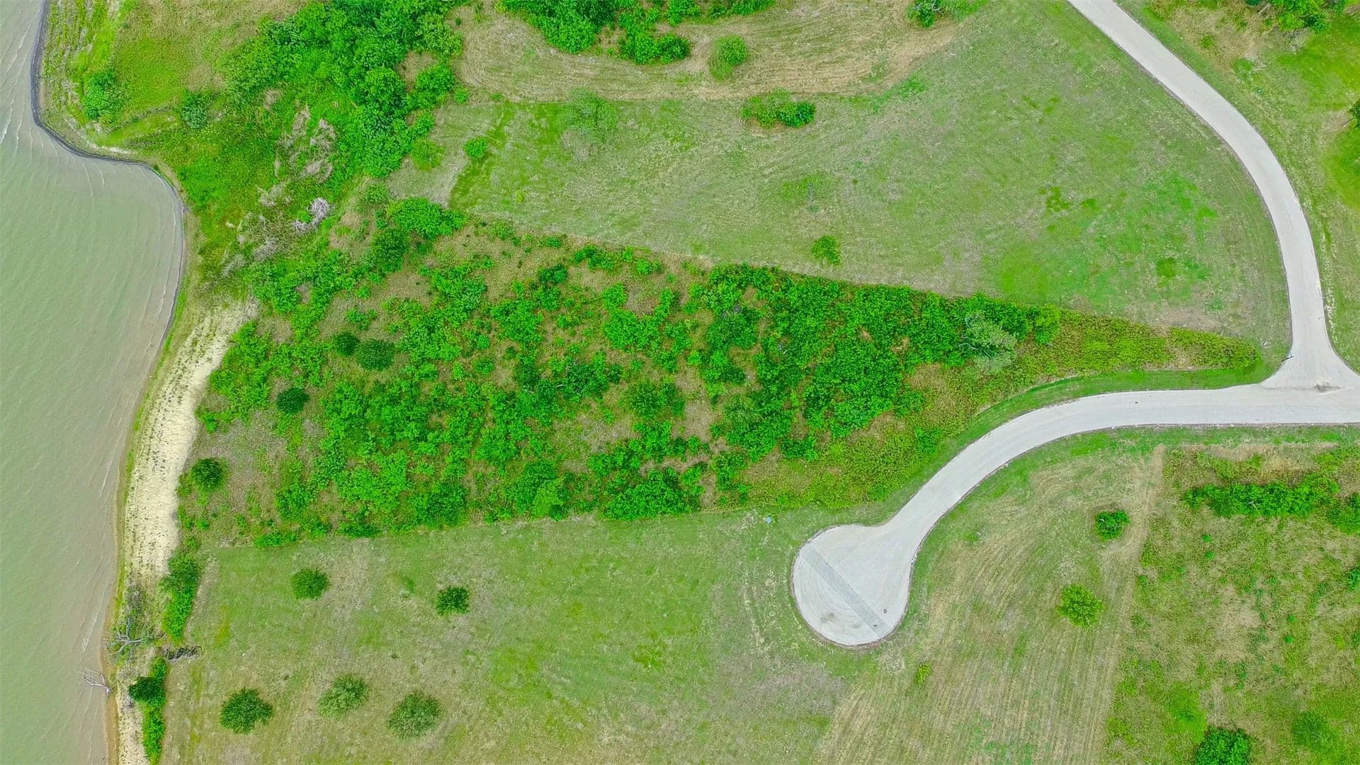 Property from Lot 25 Old Peninsula Trl - KW - Corsicana, Texas, 75109