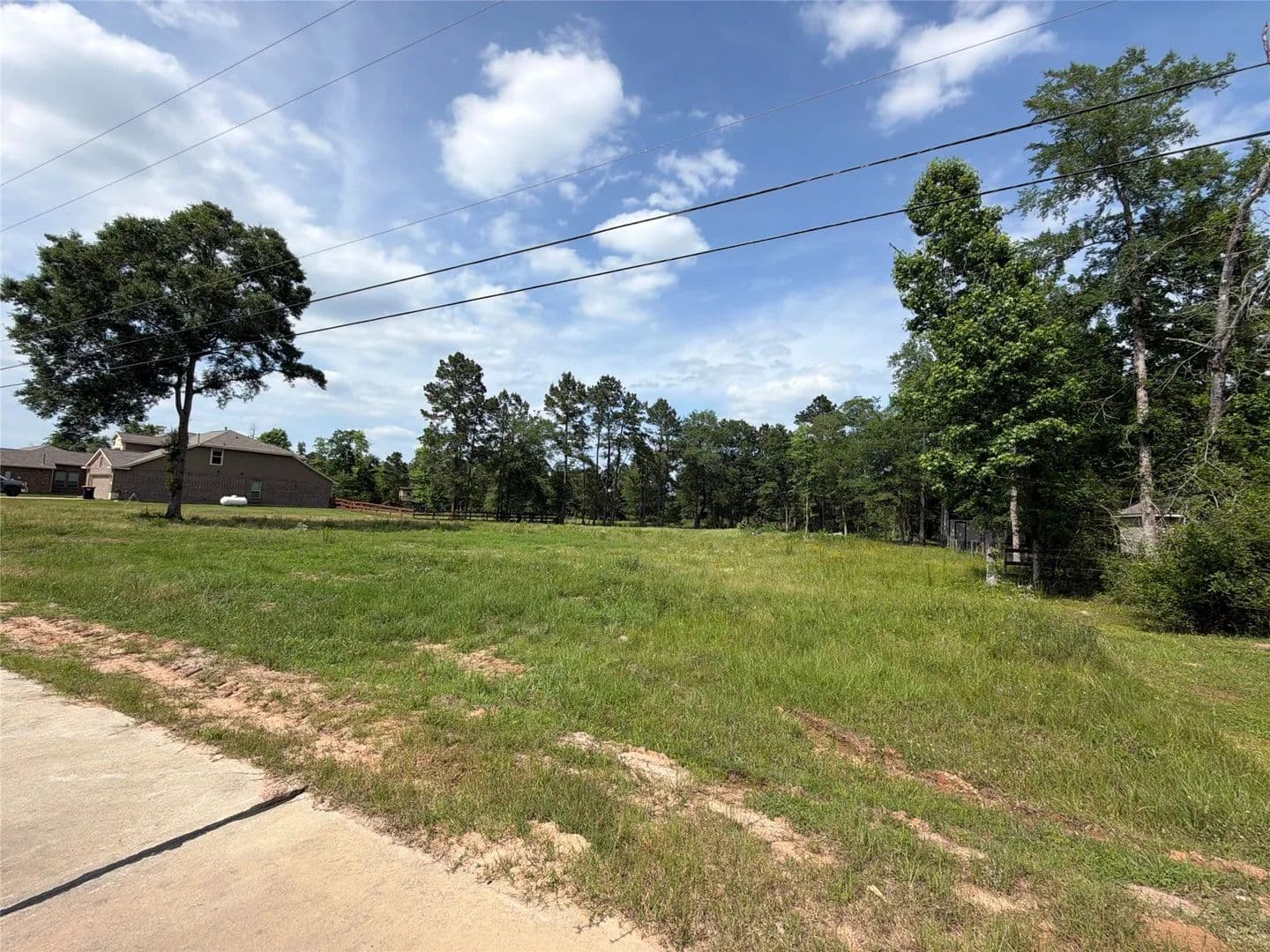Property from 6218 Rolling Hills Road - KW - Conroe, Texas, 77303