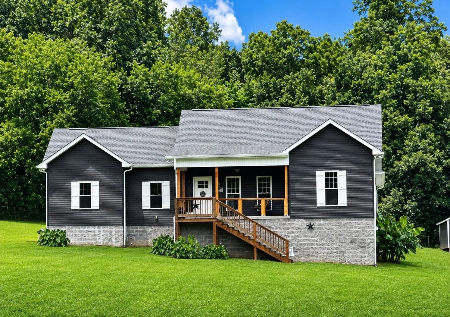 15.01 Acres of Land for Sale in Wartrace, TN - Wartrace, Tennessee, 37183
