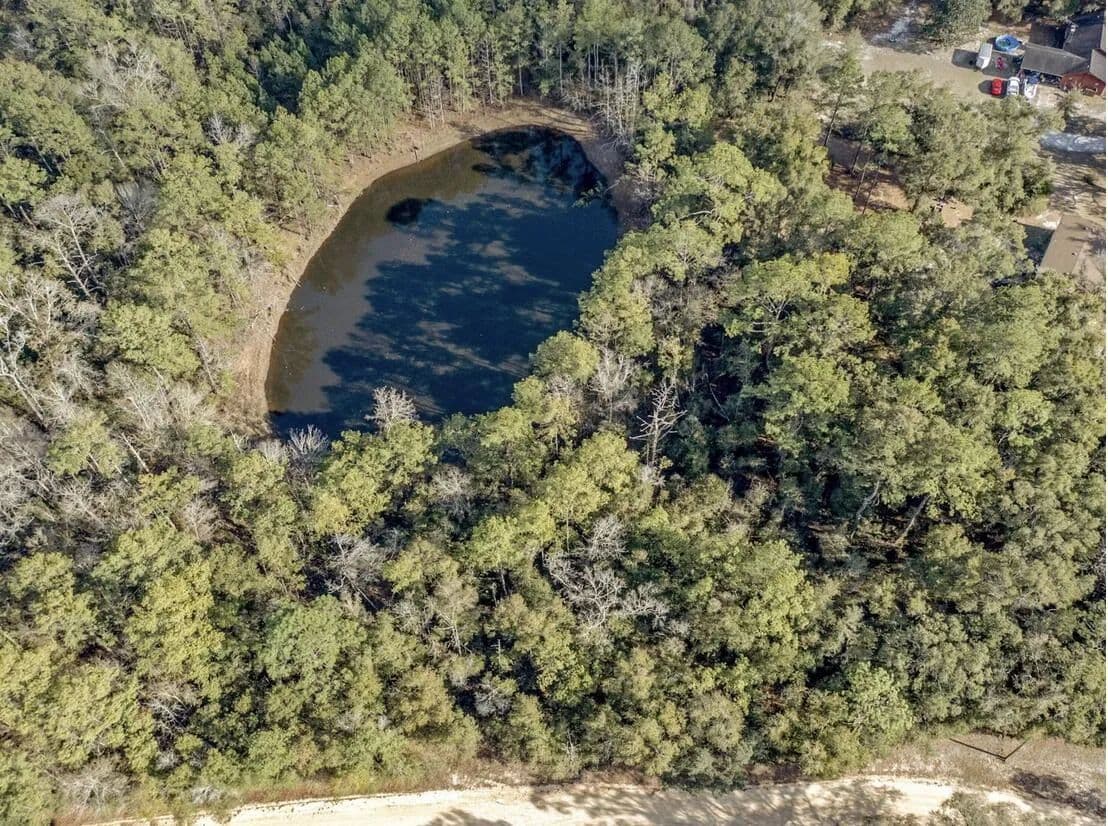 Vacant Land in Ponce De Leon - Ponce De Leon, Florida, 32455