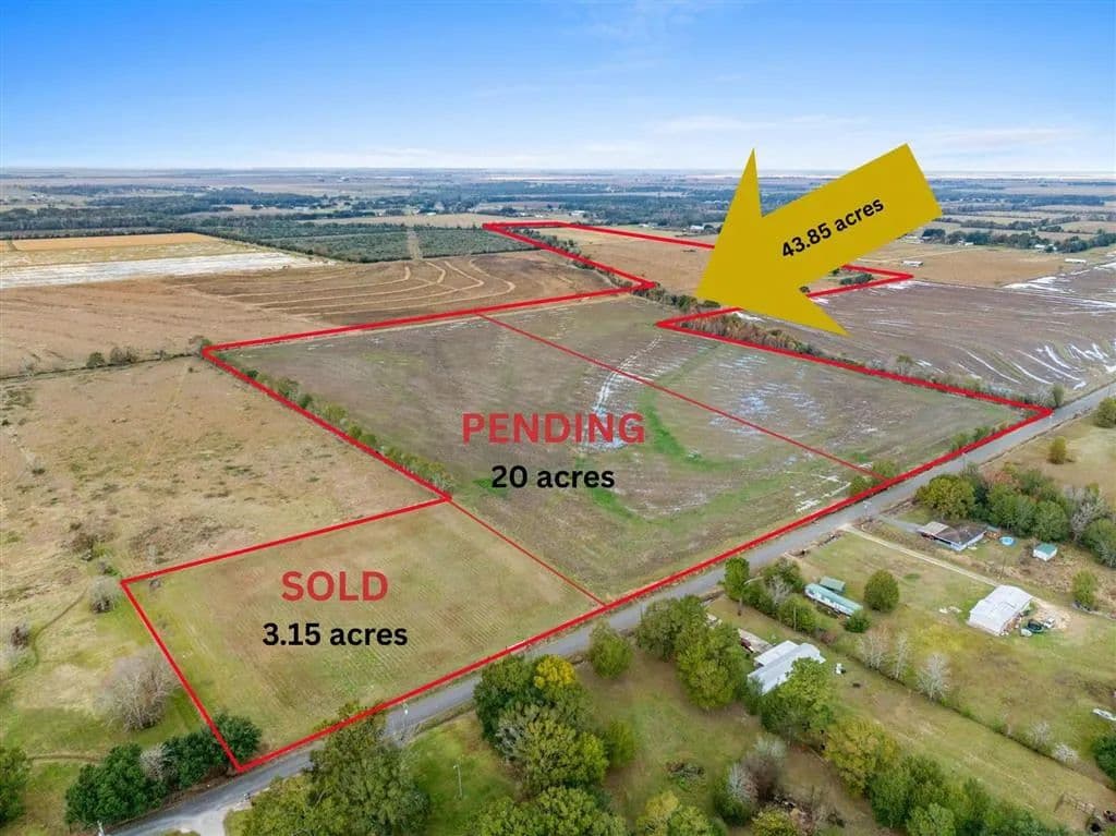 43.85 Acres of Land for Sale in Jennings, Louisiana - Jennings, Louisiana, 70546
