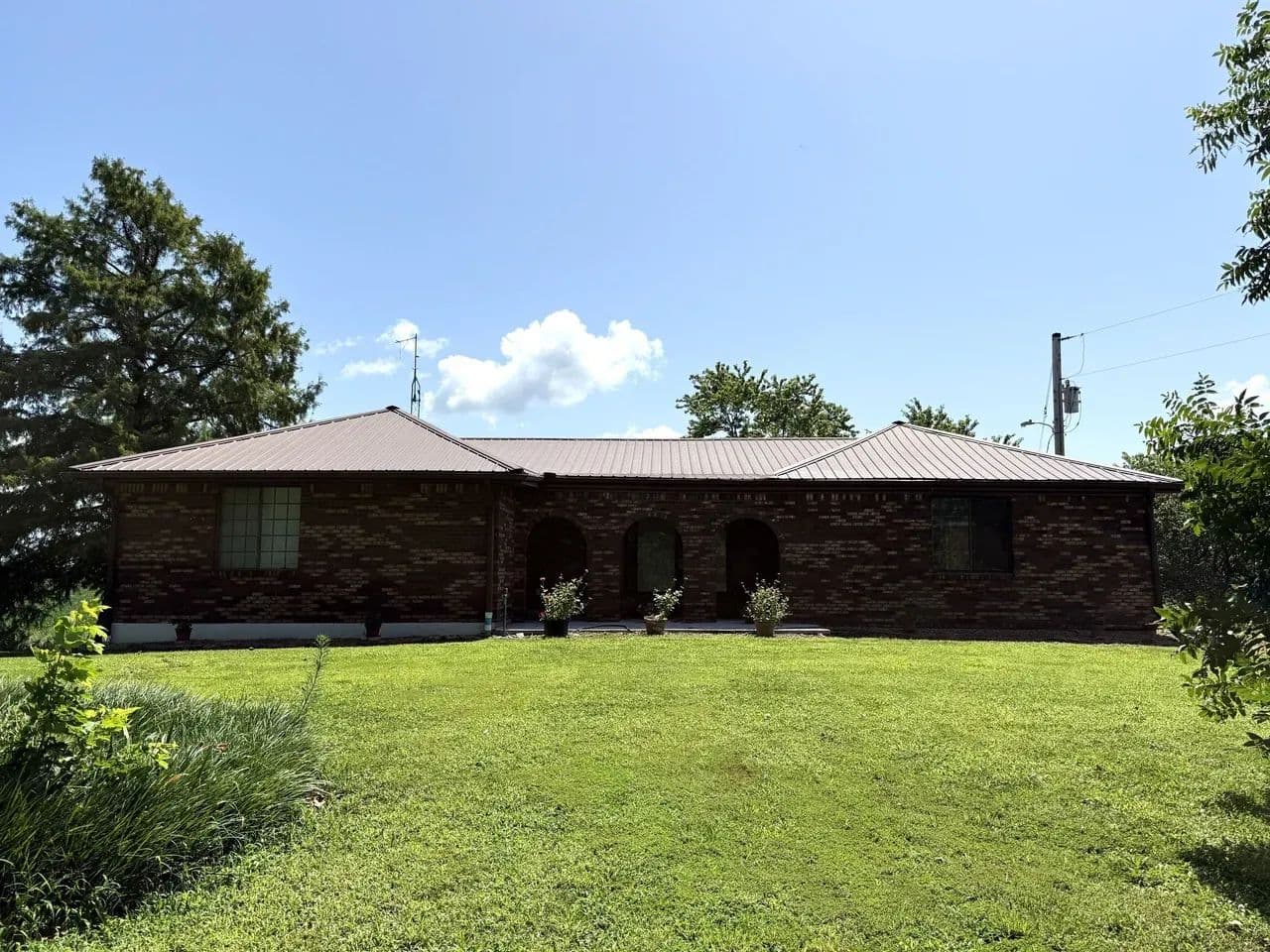 Timeless Brick Charm on 1+/- AC - Qulin, Missouri, 63961