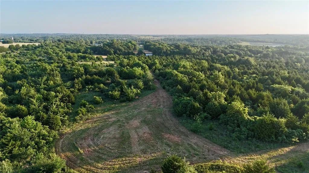 56 Acres of Land for Sale in Earlsboro, Oklahoma - Earlsboro, Oklahoma, 74840