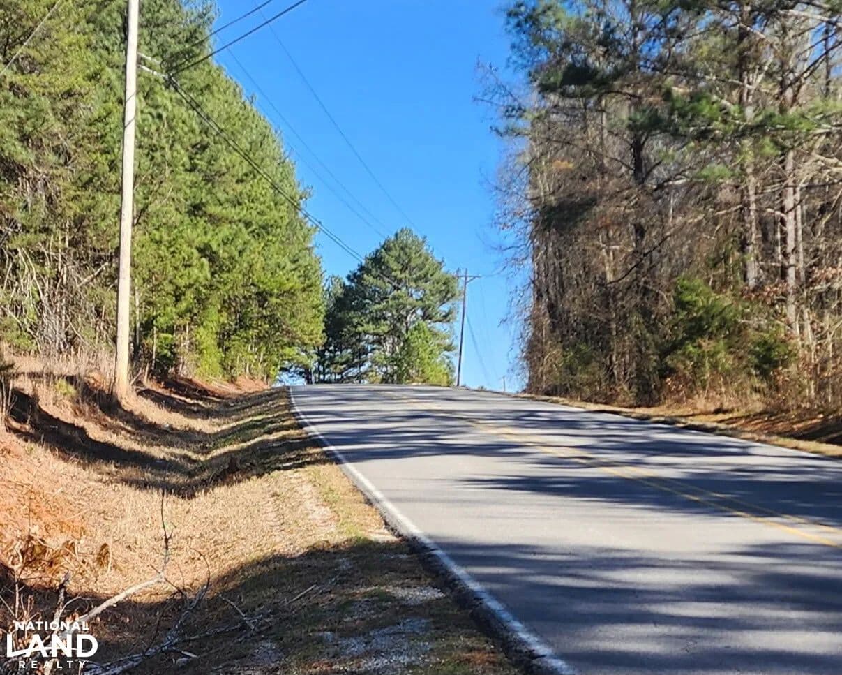 Luxury Land Guntersville - Guntersville, Alabama, 35755