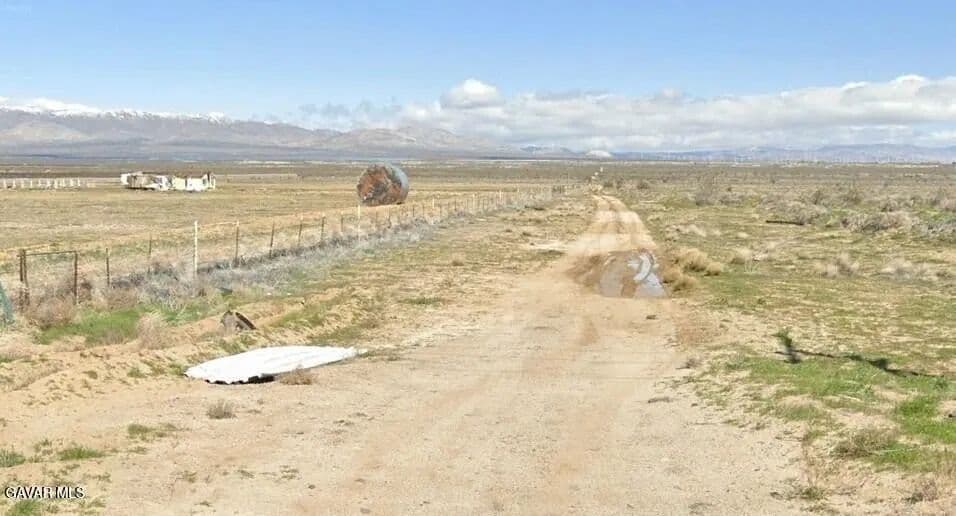 Lots & Land-Other in Rosamond - Rosamond, California, 93560