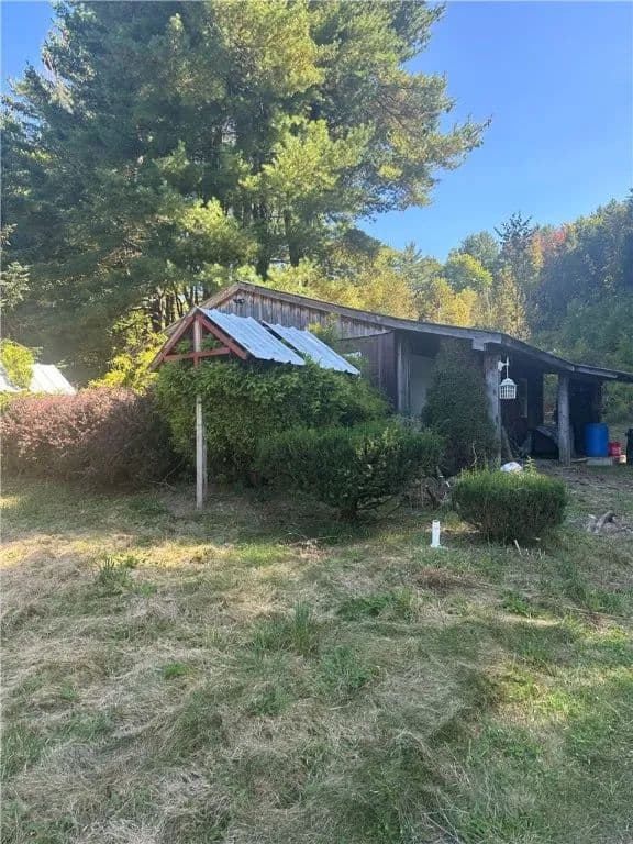 Property from 914 Middlefield Road - KW