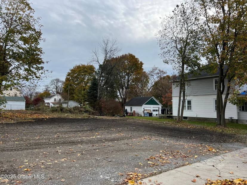Lots & Land-Other in Glens Falls