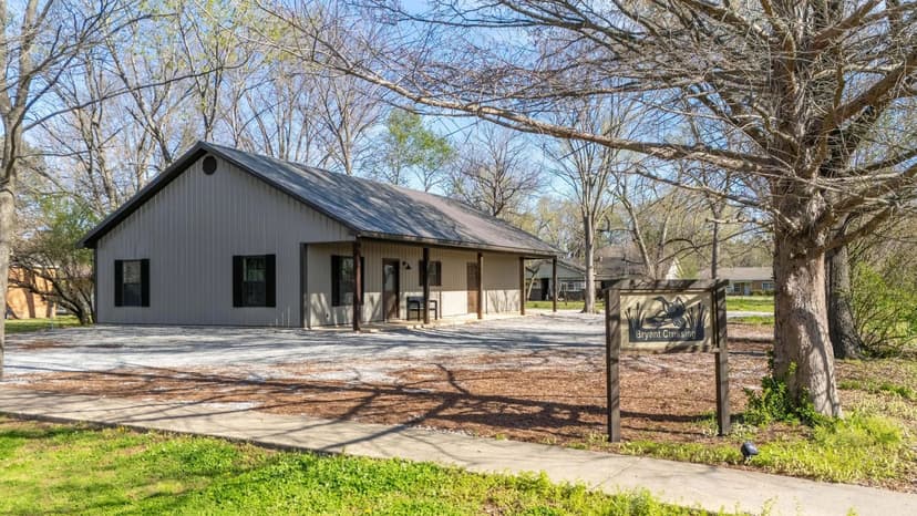 Bryant Crossing Lodge