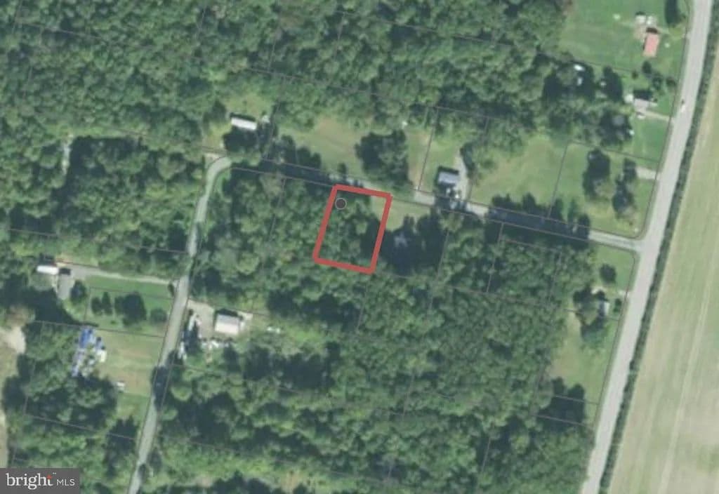 1 Acre of Land for Sale in Chestertown, Maryland - Chestertown, Maryland, 21620