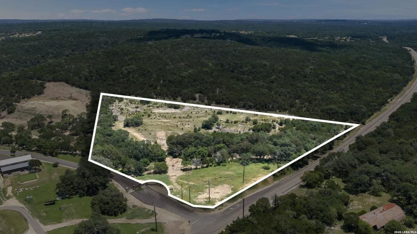 29008 Cibolo Cliff Road - Bulverde, Texas, 78163