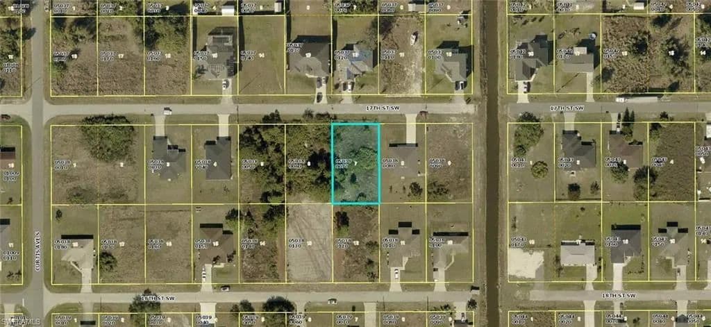 0.25 Acres of Land for Sale in Lehigh Acres, Florida - Lehigh Acres, Florida, 33976
