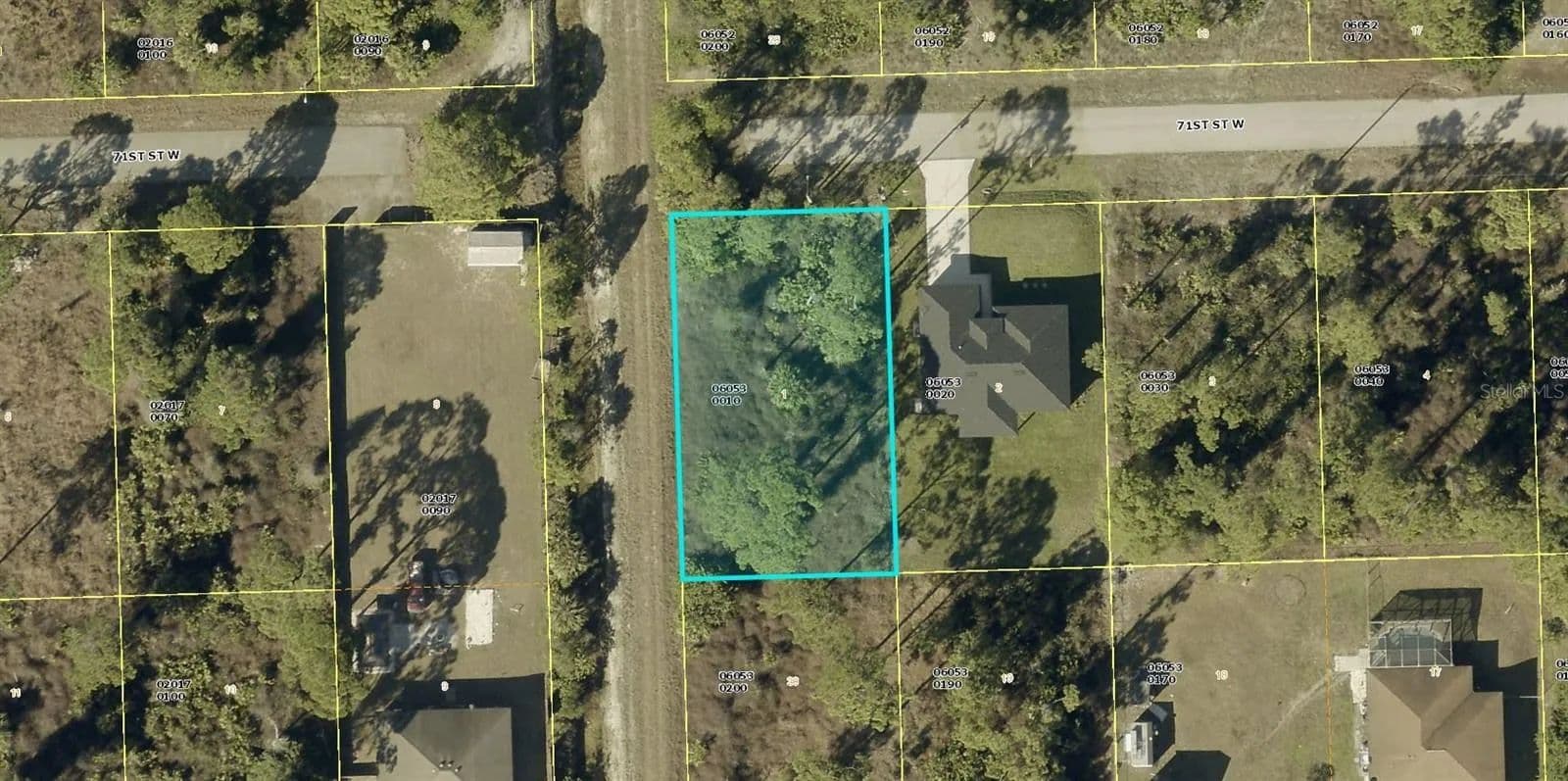 0.25 Acres of Land for Sale in LEHIGH ACRES, FL - Lehigh Acres, Florida, 33971