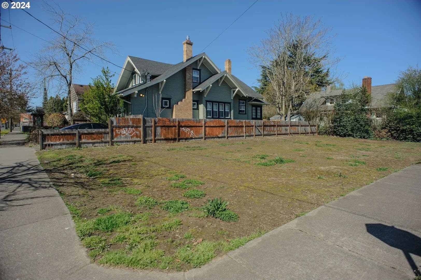 Lots & Land-Other in Portland - Portland, Oregon, 97206