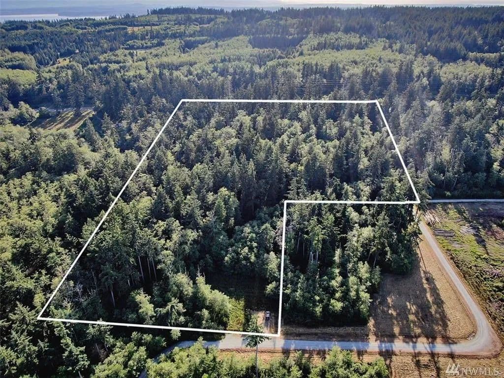 Vacant Land in Greenbank - Greenbank, Washington, 98253