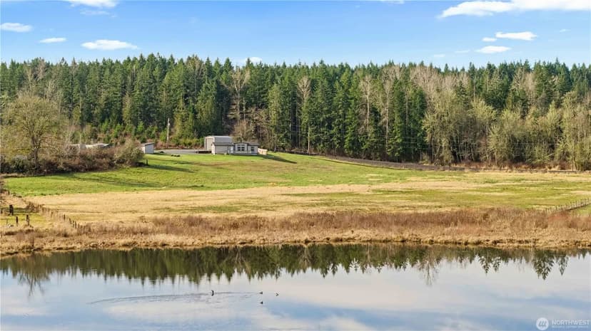 Eatonville Lake House